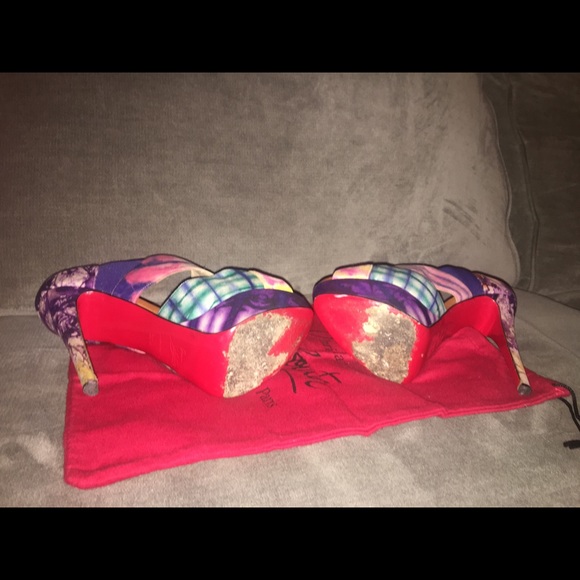 Louboutin Peep Toe - Picture 3 of 3